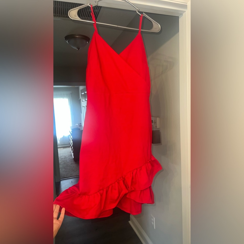 Lulus homecoming dress